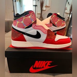 Nike Air Jordan 1 into the spider verse